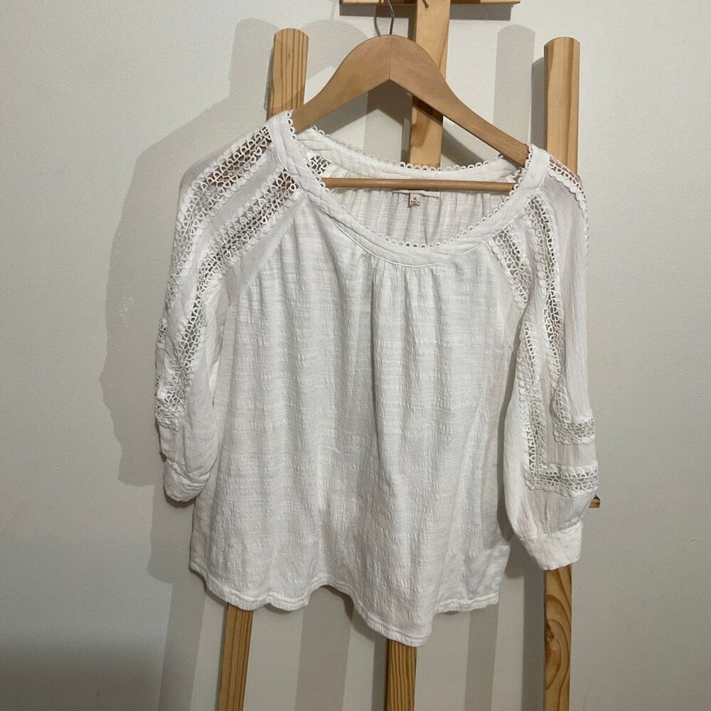 Skies are Blue crochet Trim Knit Top size XL